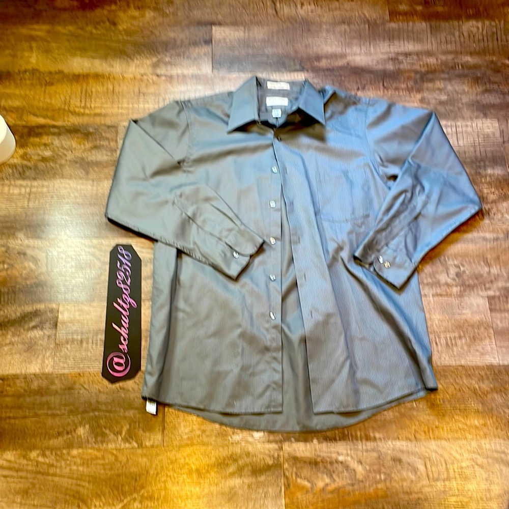 Gray dress shirt